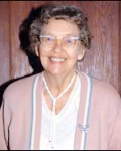 Portrait of an ederly caucasian woman.